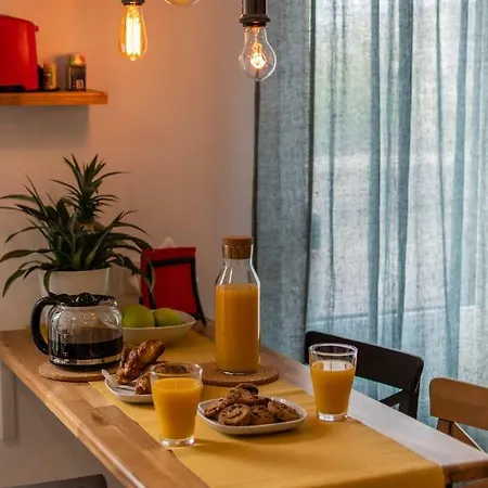 Charming Brutus Flat Near Old Town Lägenhet