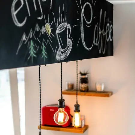 Charming Brutus Flat Near Old Town Lägenhet