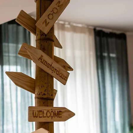 Charming Brutus Flat Near Old Town *